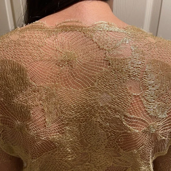 Gorgeous Vintage Tom and Linda Platt Metallic Gold Lace Gown for Saks Fifth Ave - Picture 13 of 16